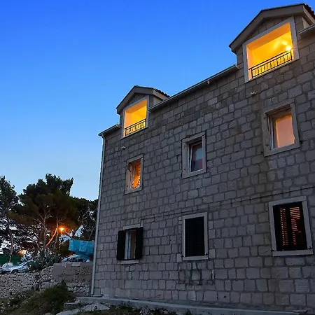 Apartments Beso Makarska Exterior foto