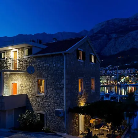 Apartments Beso Makarska Exterior foto